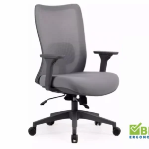 Fotel obrotowy Q-724